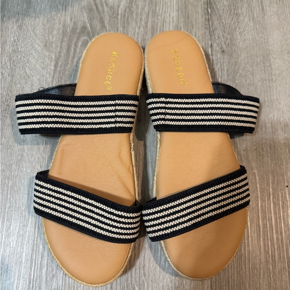 Women's Black and Tan Sandals